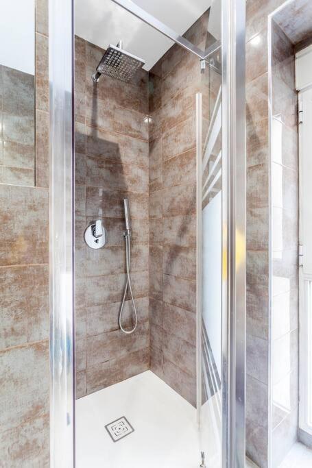 Design & Stylish House In The Center Of Hébergement de vacances